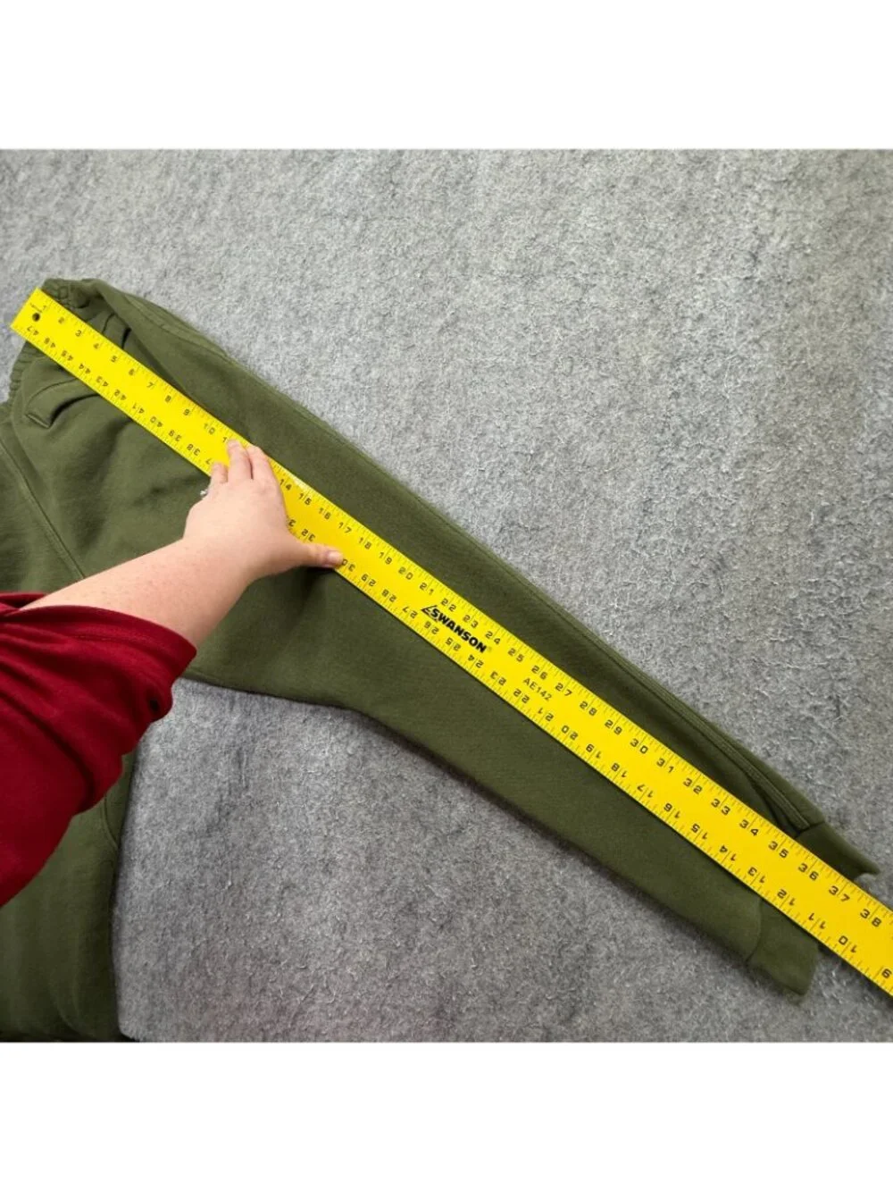 Nike Sportswear Club Fleece Joggers Men M Green Tapered 29